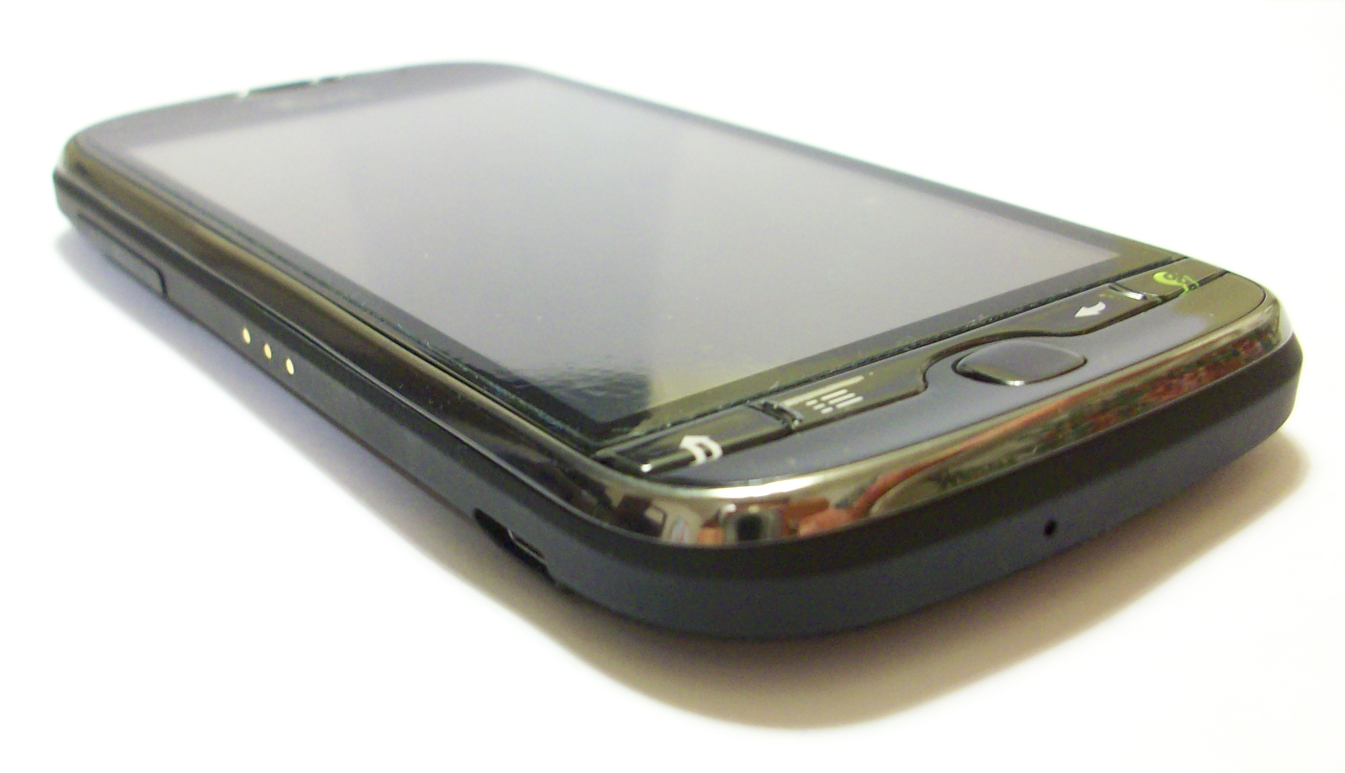Zagg Invisible Shield on a myTouch 4G Device
